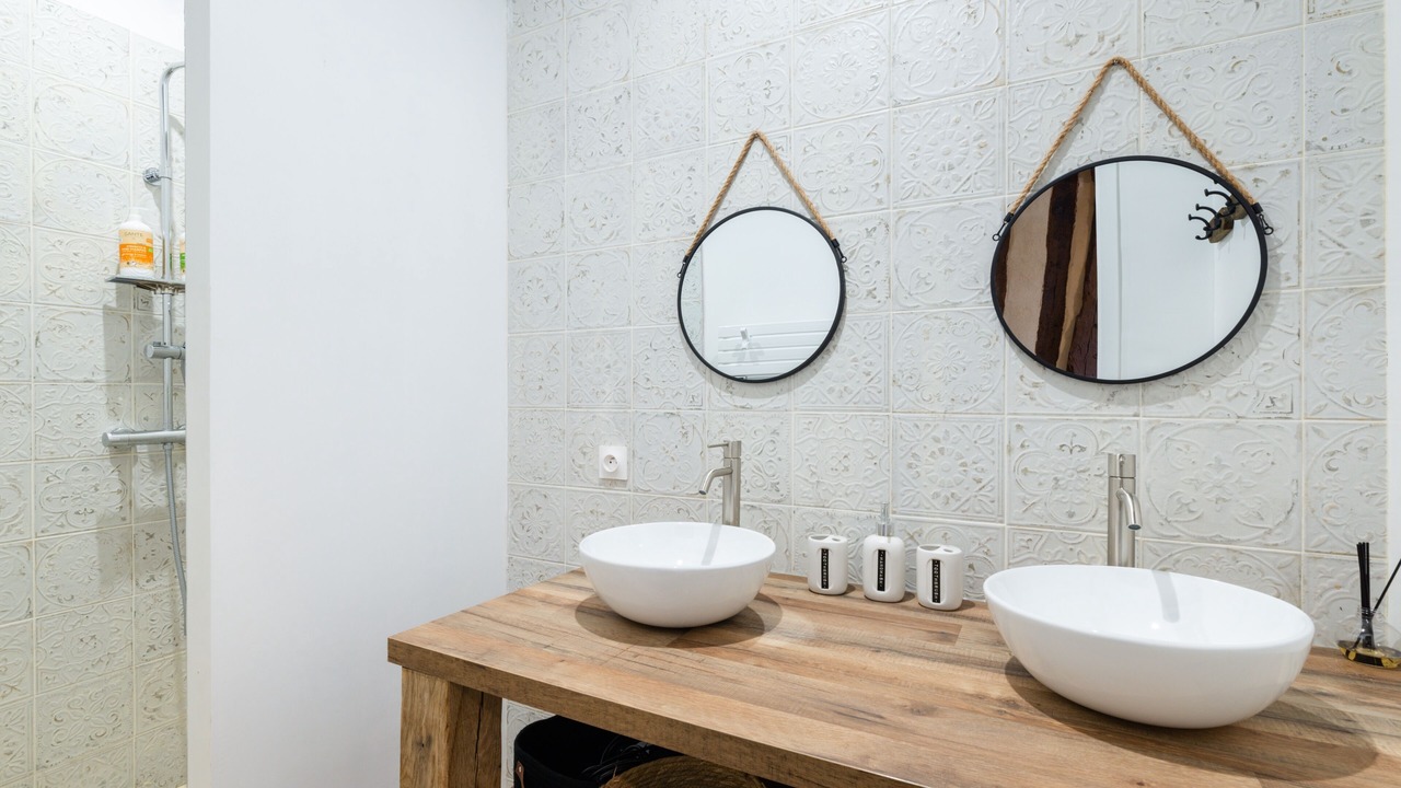Photo of Bathroom in Les Authieux-sur-Calonne