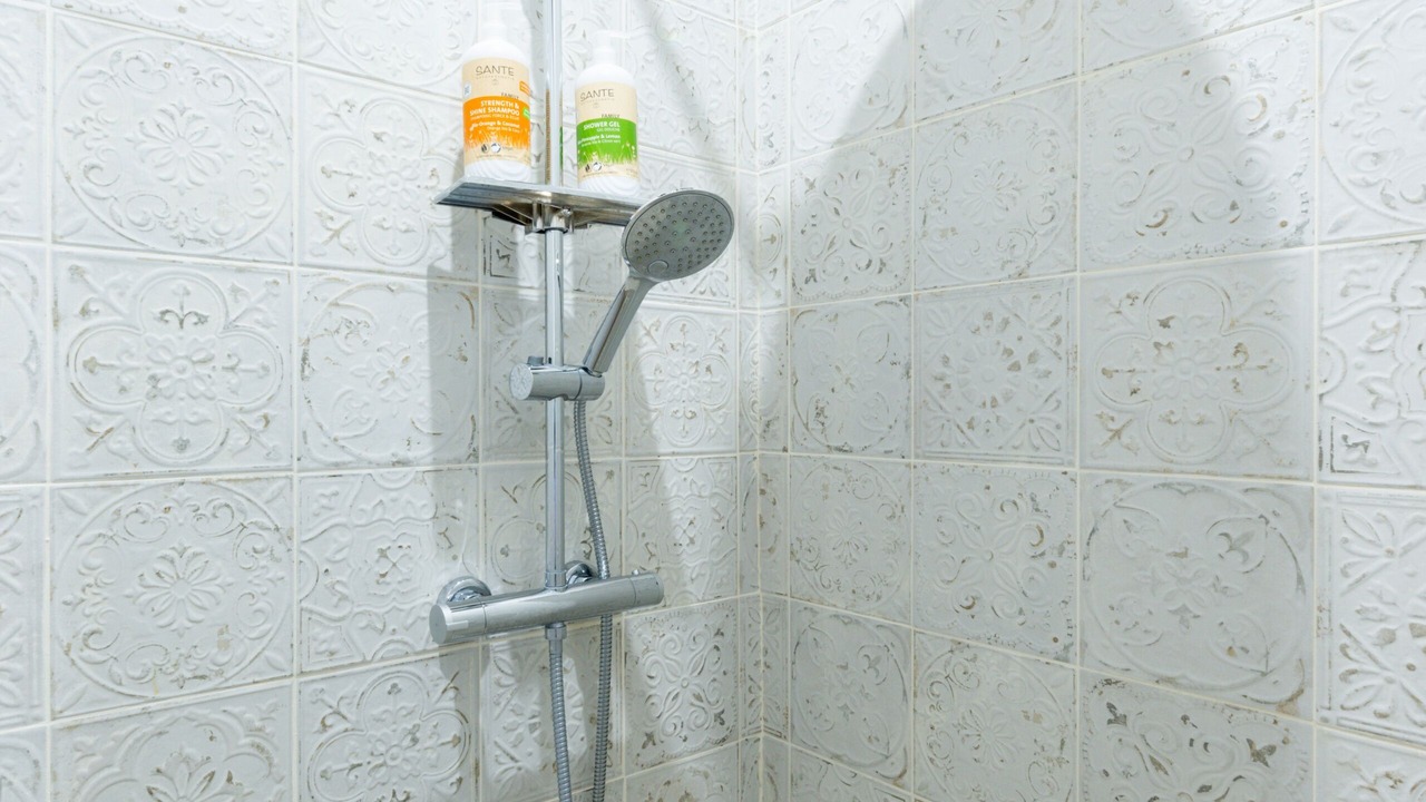 Photo of Bathroom in Les Authieux-sur-Calonne