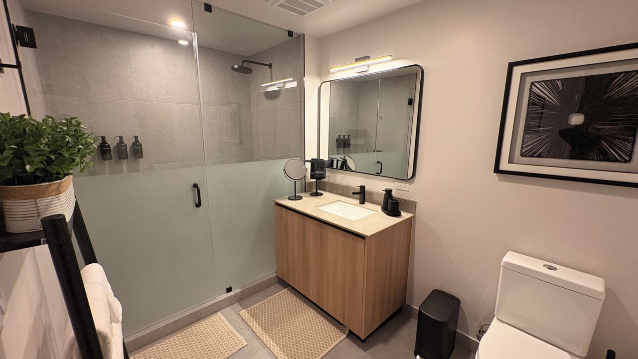 Photo of Bathroom in Downtown Miami