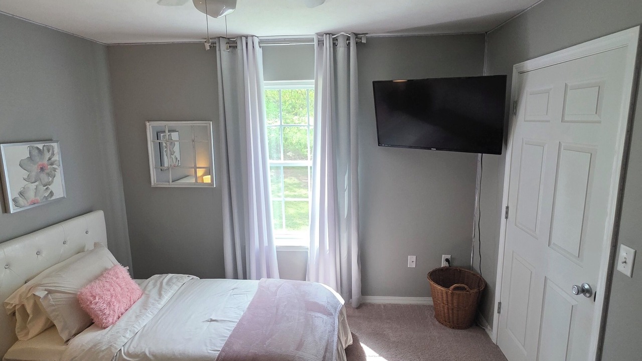 Photo of Bedroom in Berryville
