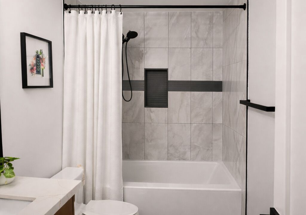 Photo of Bathroom in Fairmount Park
