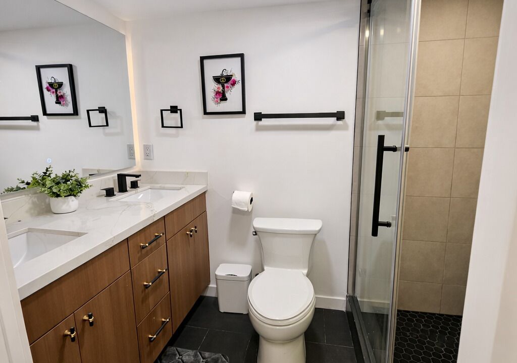 Photo of Bathroom in Fairmount Park