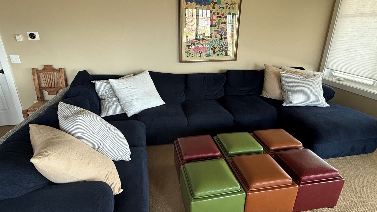 Photo of Livingroom in St. Charles