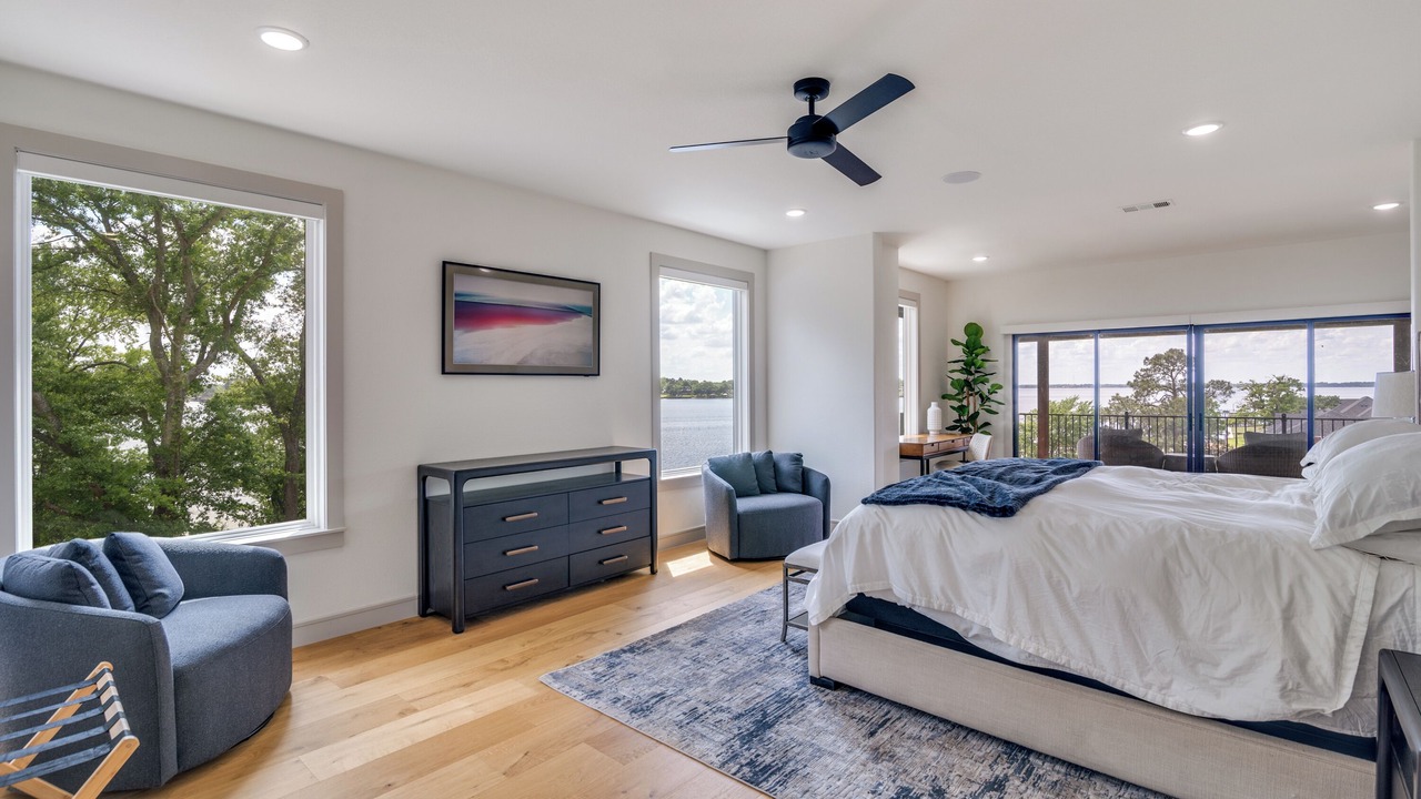 Photo of Bedroom in Caney City