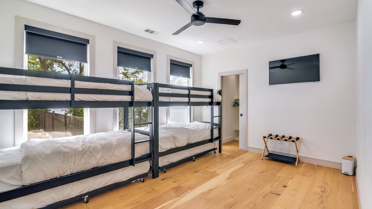 Photo of Bedroom in Caney City