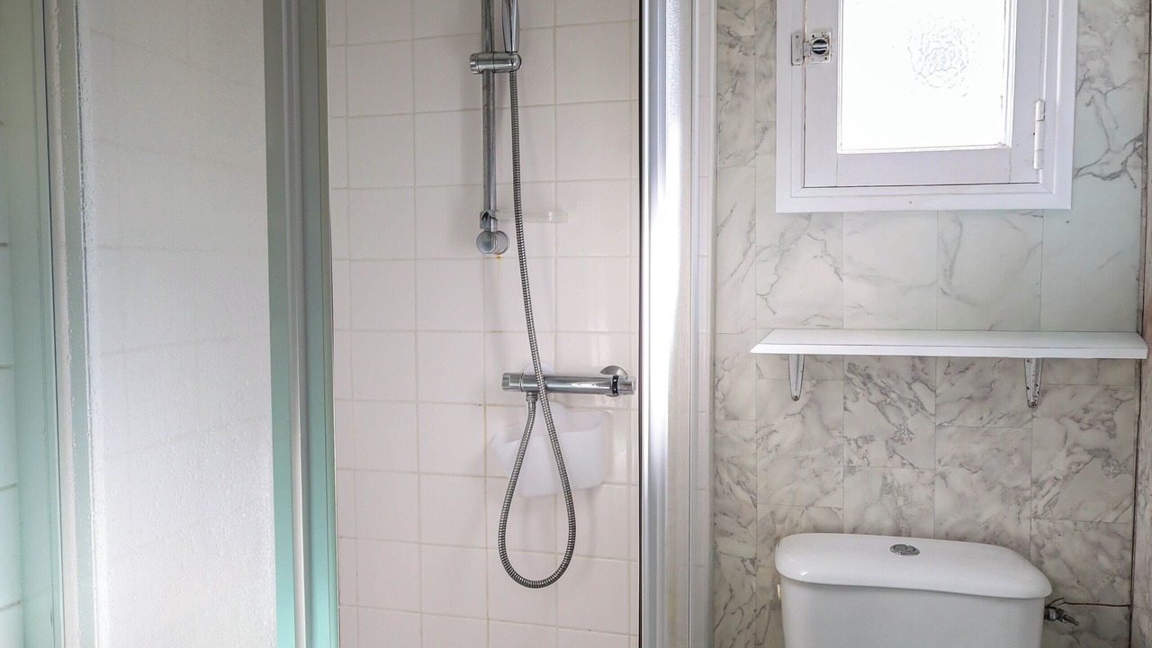Photo of Bathroom in Beaussais-sur-Mer