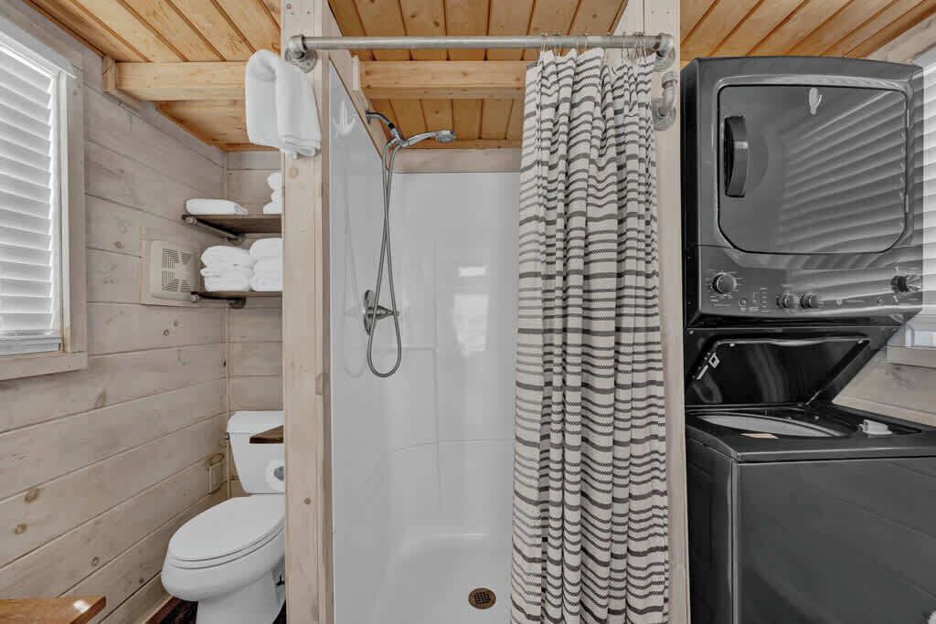 Photo of Bathroom in Canyon