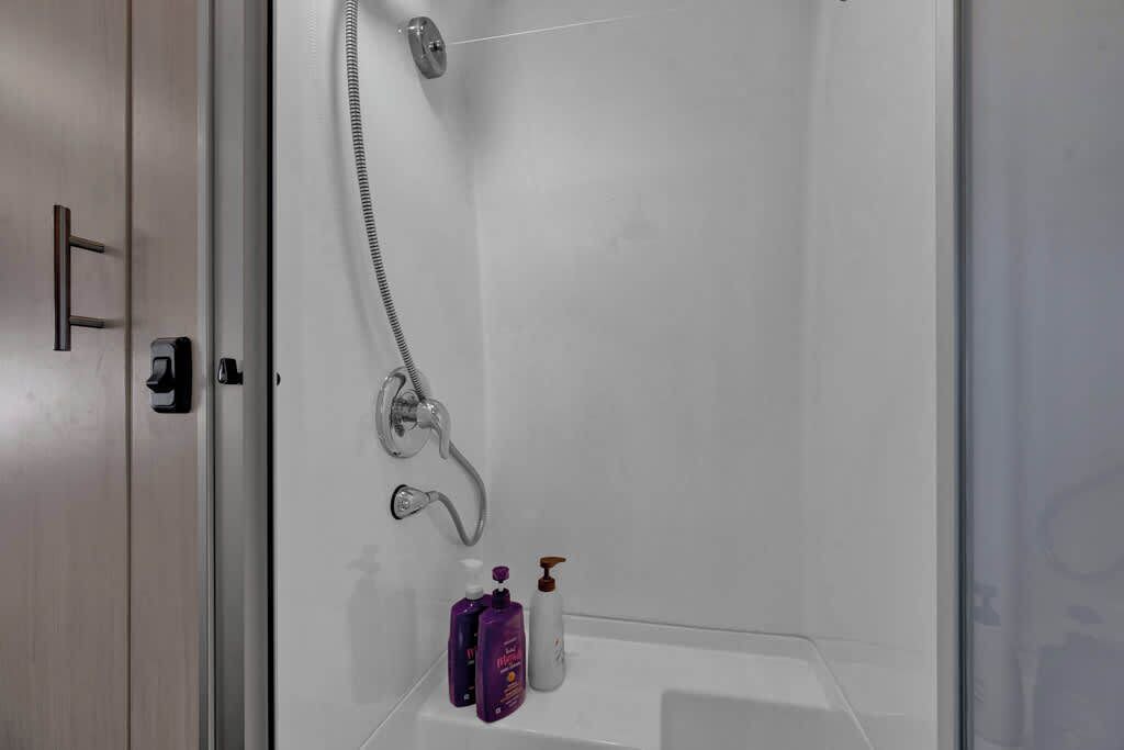 Photo of Bathroom in Canyon
