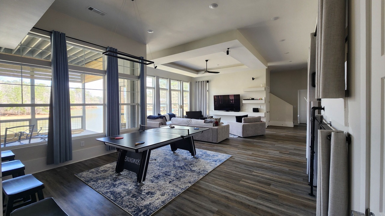 Photo of Livingroom in Little Kowaliga
