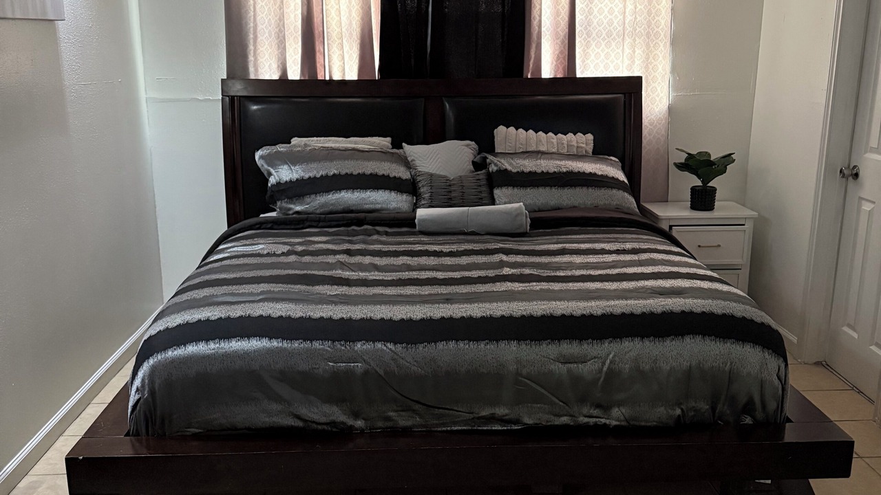 Photo of Bedroom in Baytown