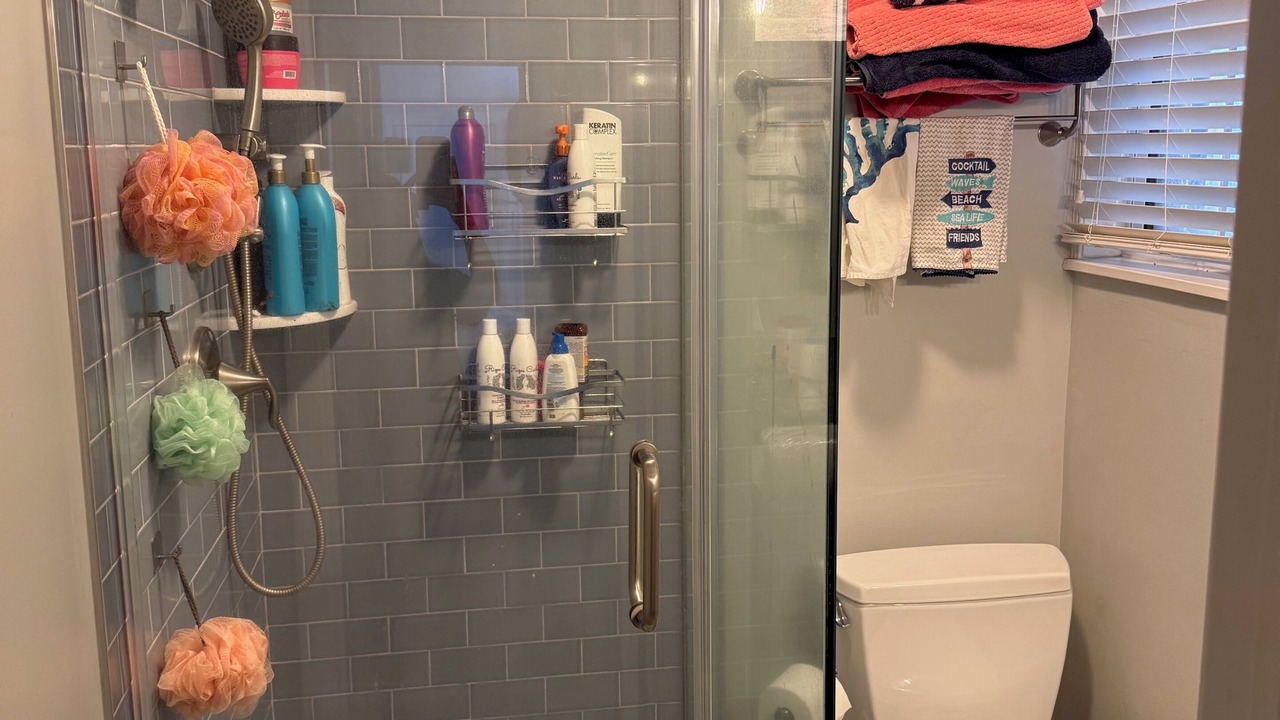 Photo of Bathroom in Margate City