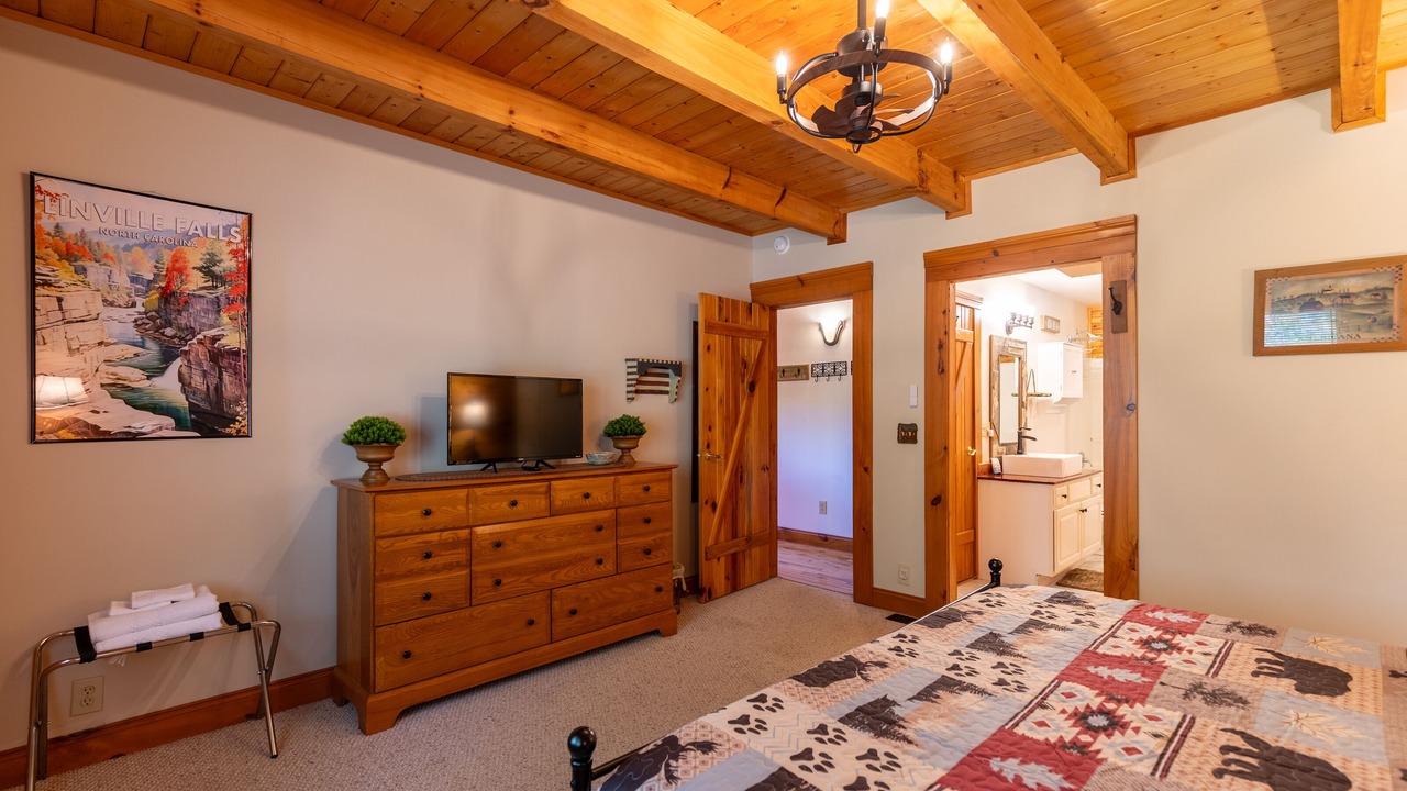 Photo of Bedroom in Boone