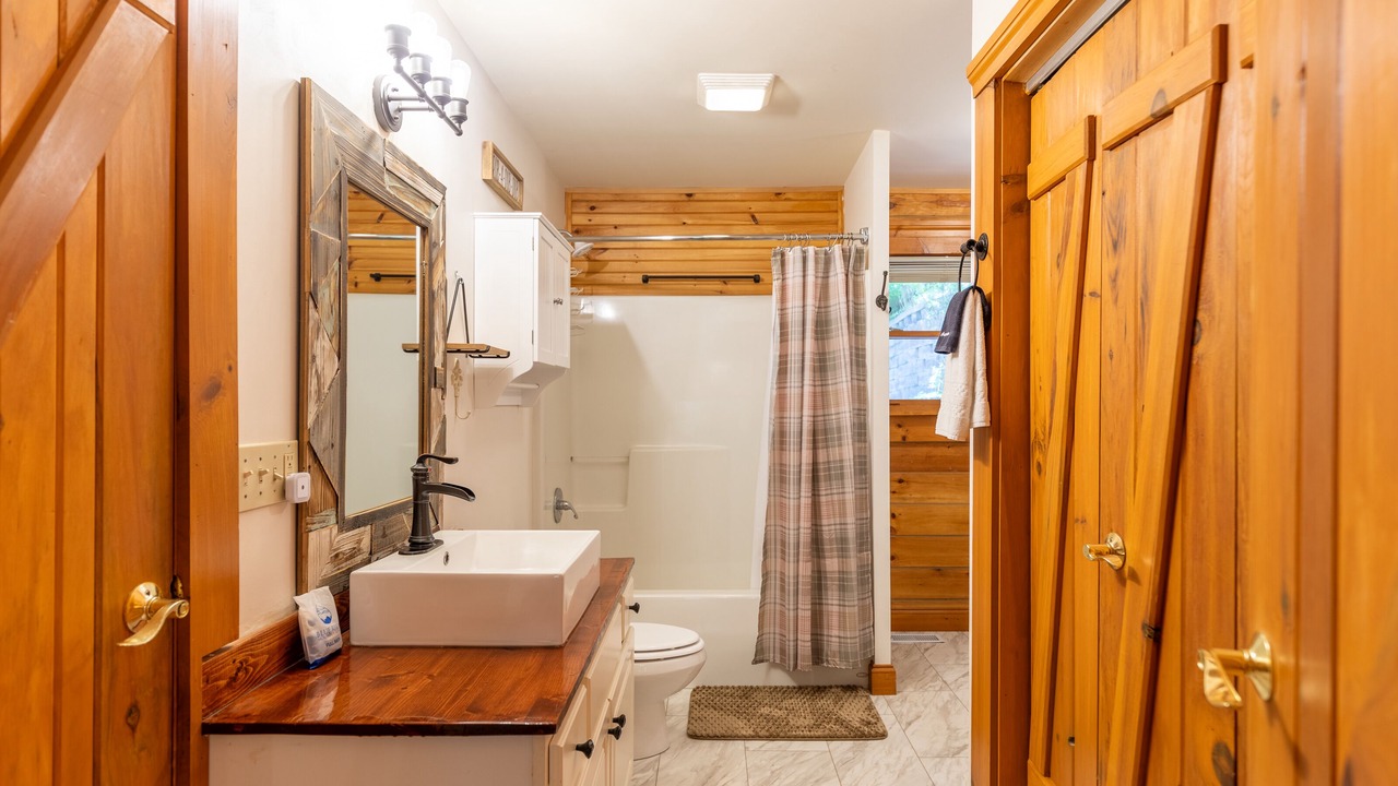 Photo of Bathroom in Boone