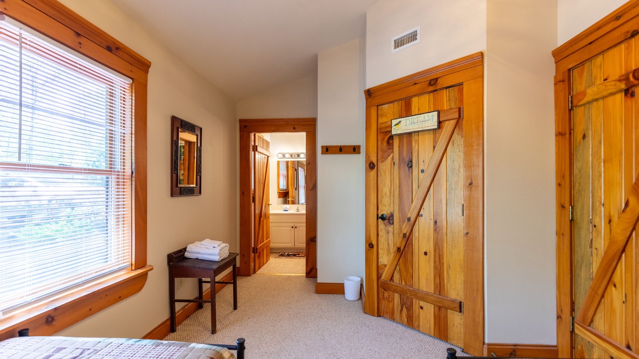 Photo of Bedroom in Boone