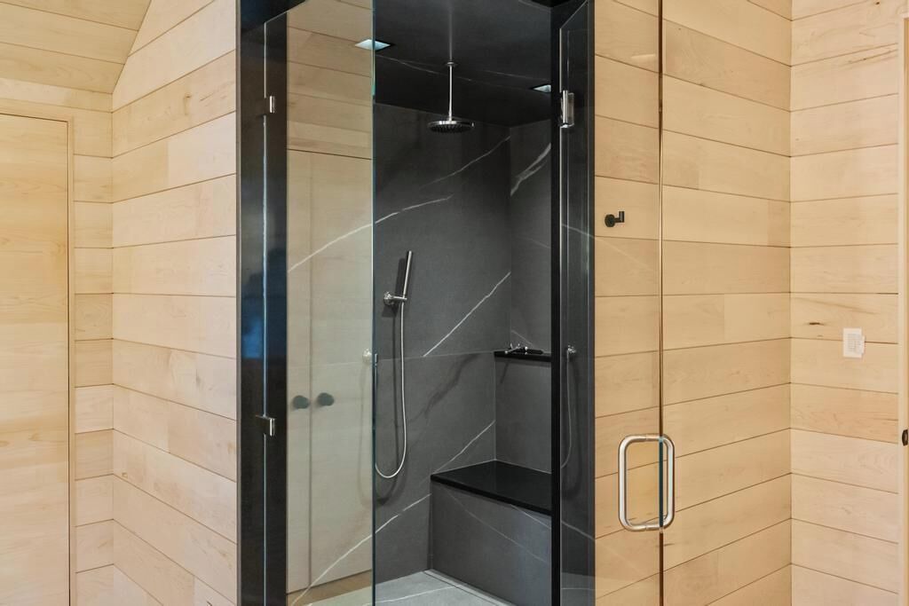 Photo of Bathroom in Bay Harbor