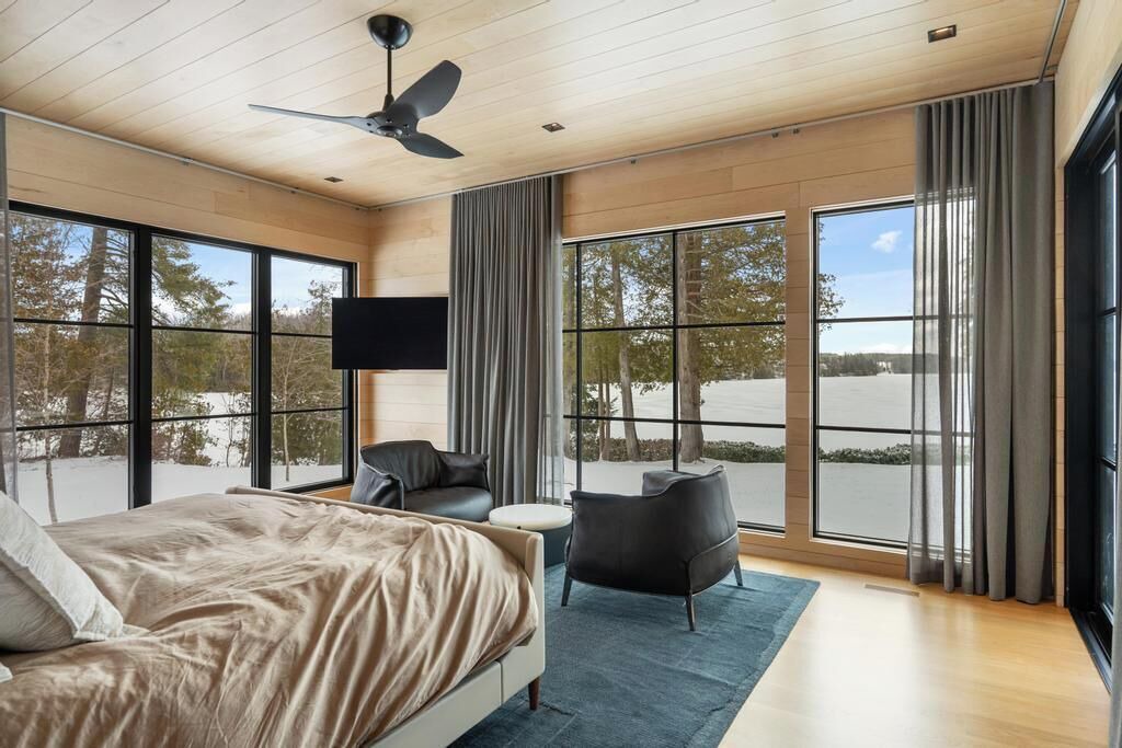 Photo of Bedroom in Bay Harbor