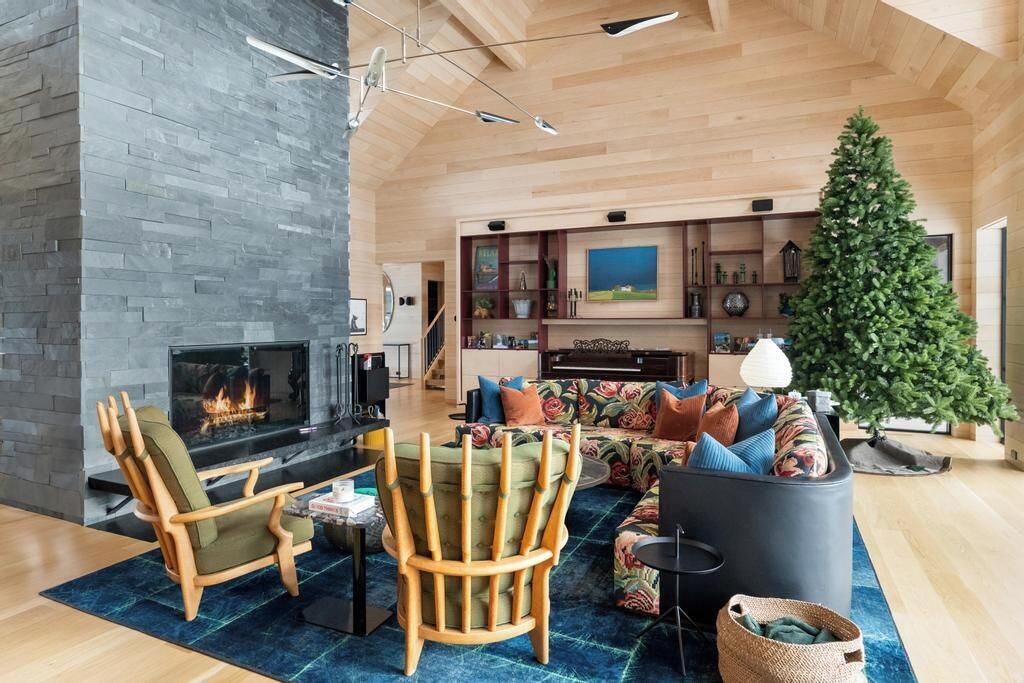 Photo of Livingroom in Bay Harbor