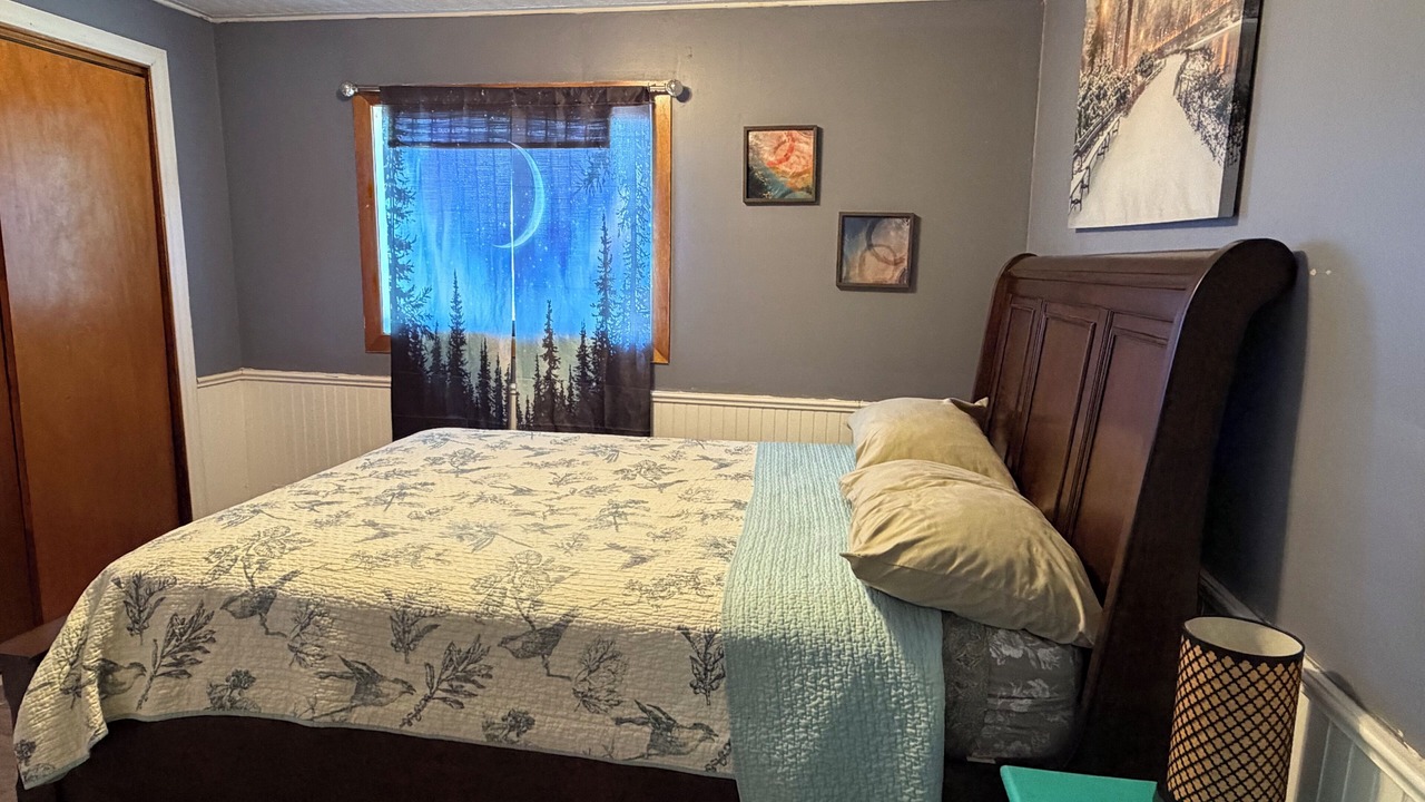 Photo of Bedroom in Valley Road