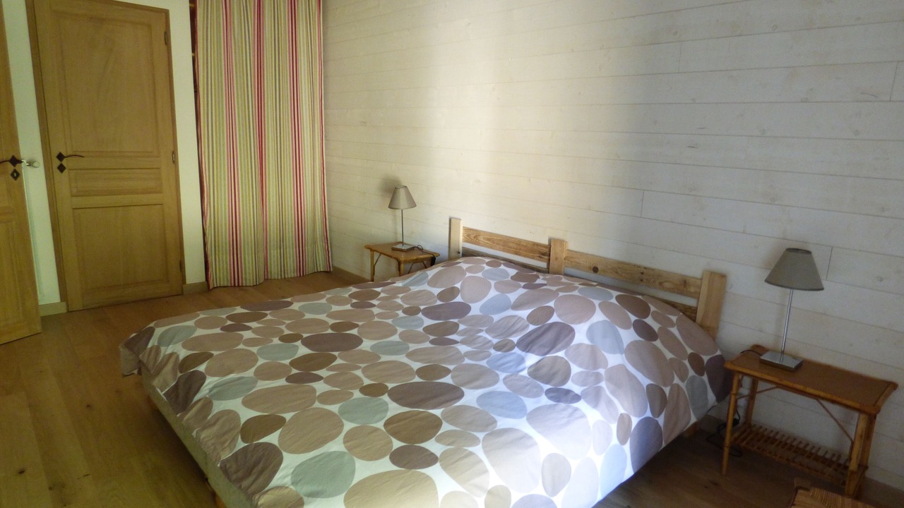 Photo of Bedroom in Donnay