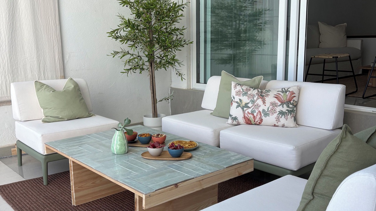 Photo of Patio Balcony in Salionc