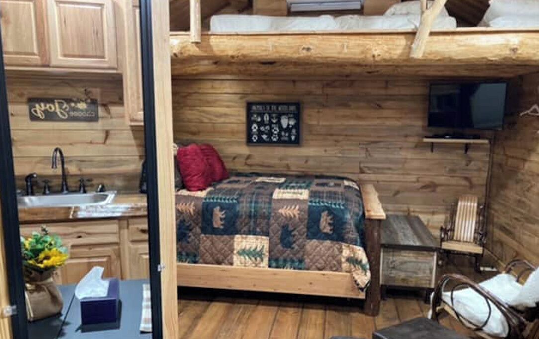 Photo of Bedroom in Roach