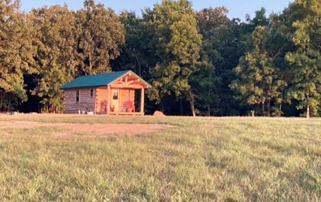 Photo of Outdoor in Roach