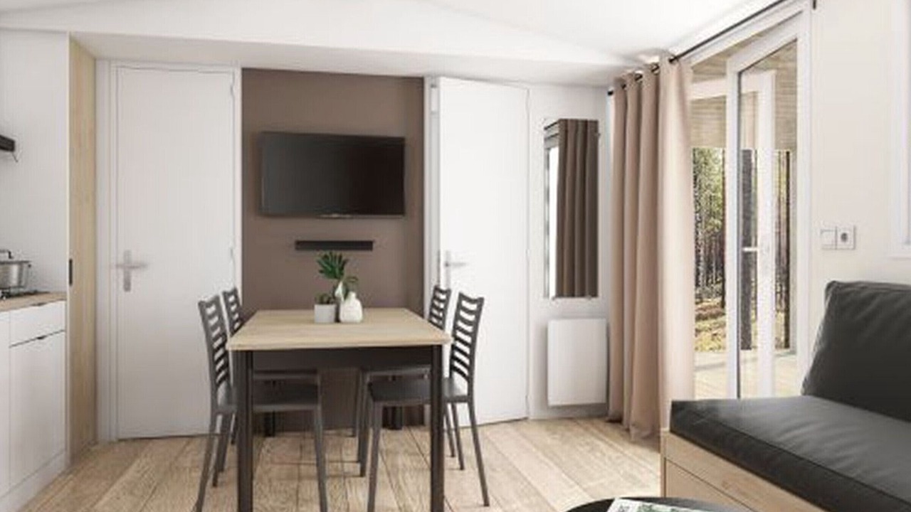 Photo of Livingroom in Saint-Nicolas des Eaux