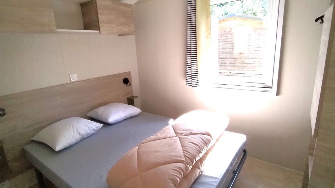 Photo of Bedroom in Chaille-les-Marais