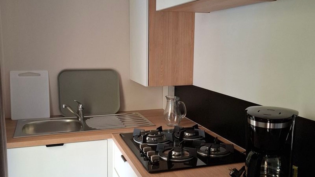 Photo of Kitchen in Long