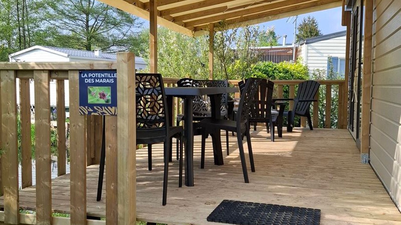 Photo of Patio Balcony in Long
