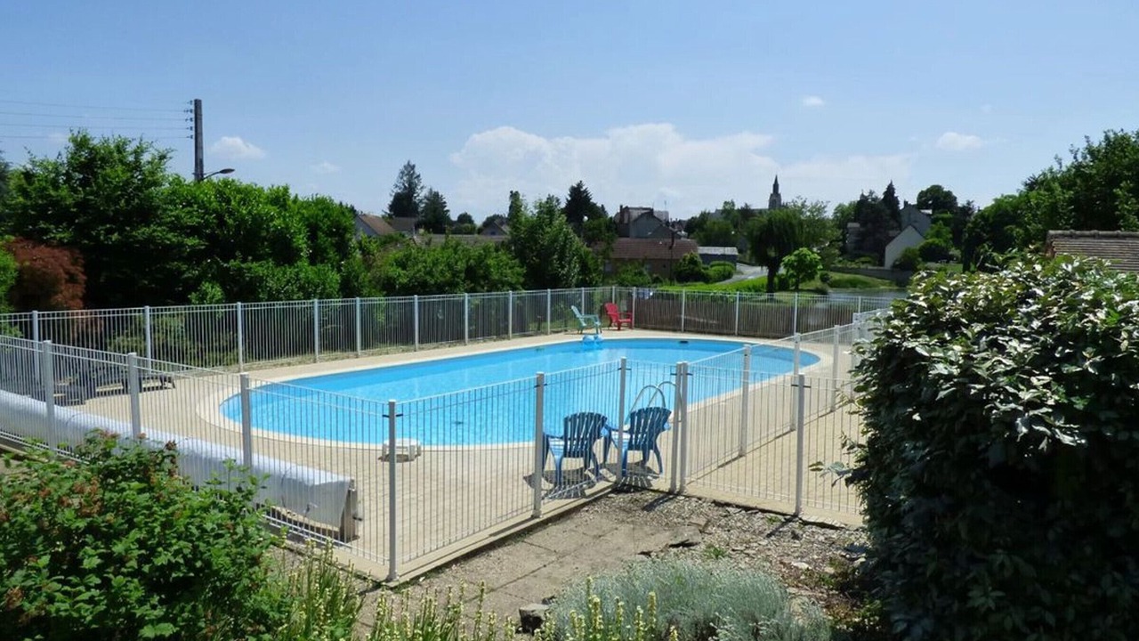 Photo of Outdoor in Eguzon-Chantome