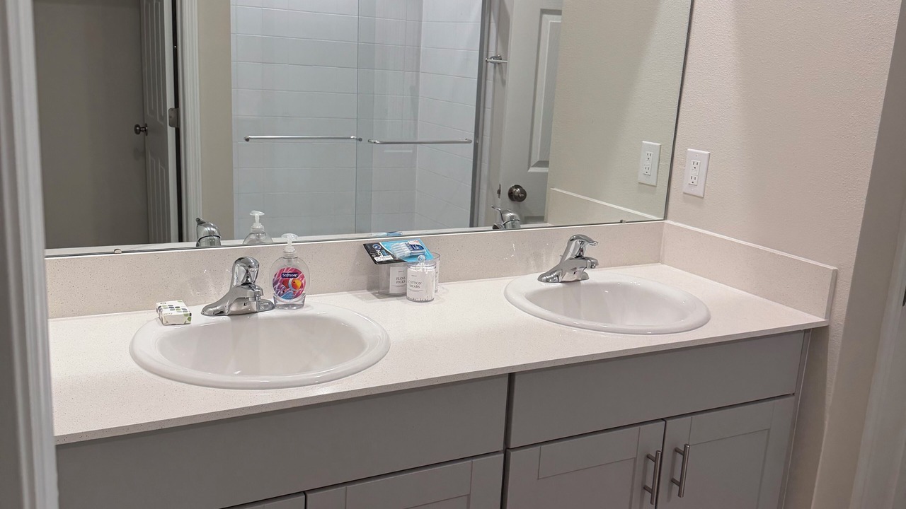 Photo of Bathroom in Haines City