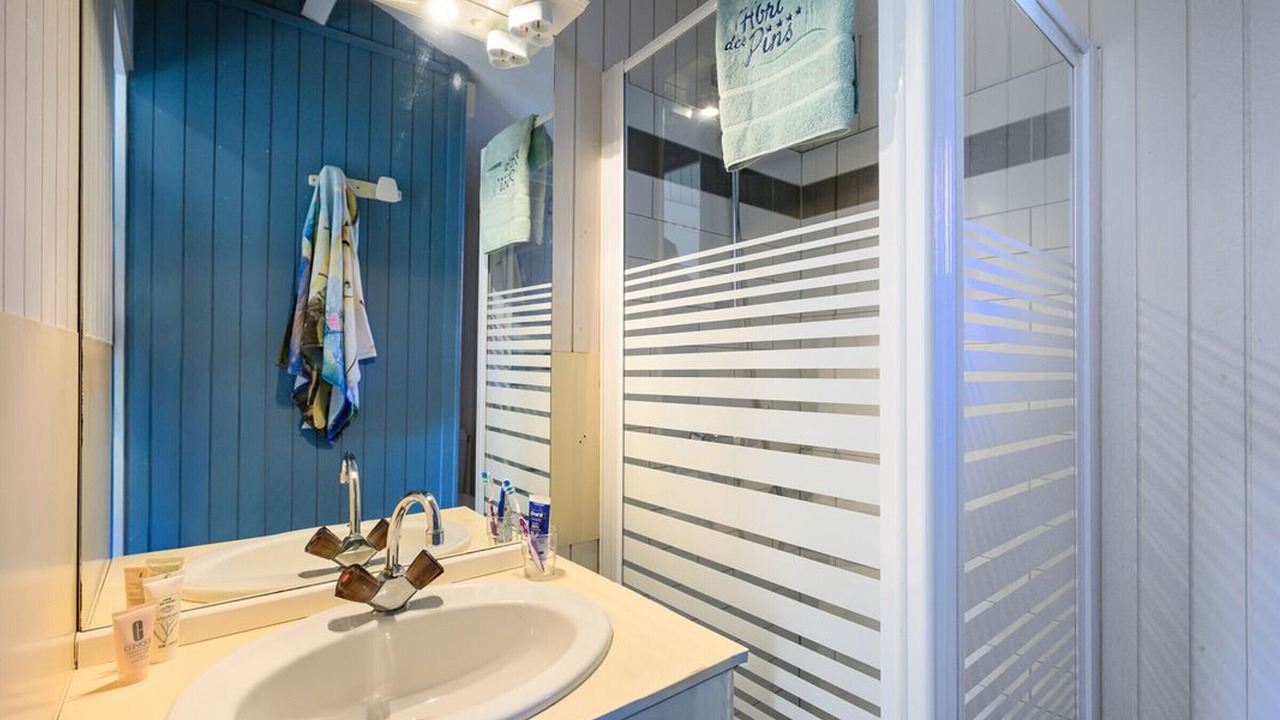 Photo of Bathroom in Saint-Jean-de-Monts