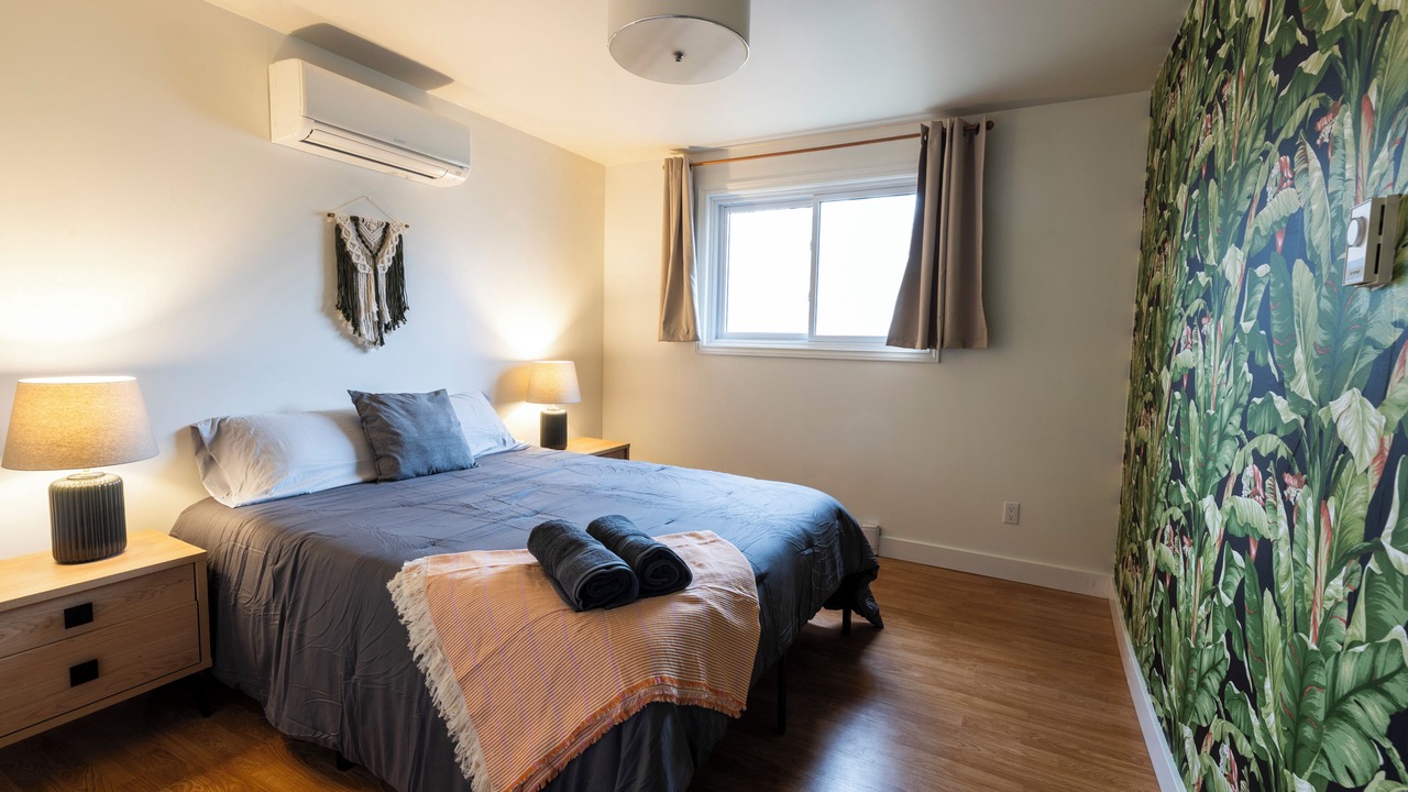 Photo of Bedroom in Sauble Beach