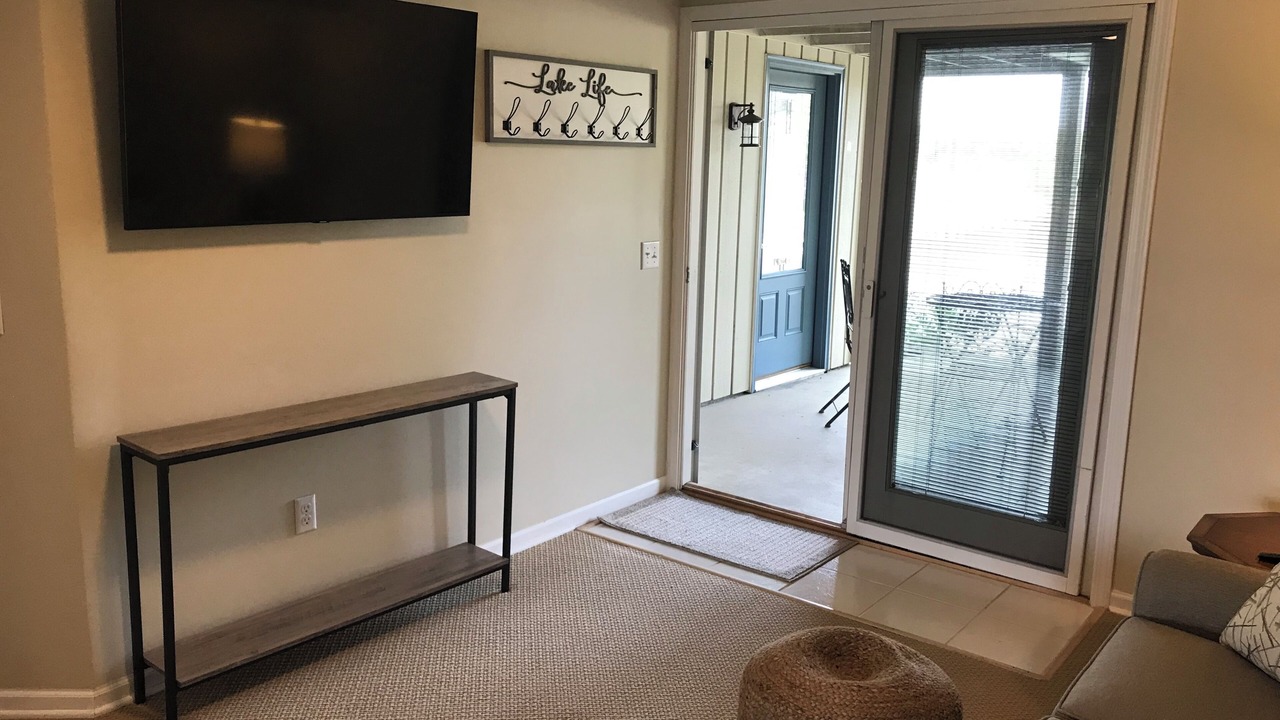 Photo of Livingroom in Pentwater