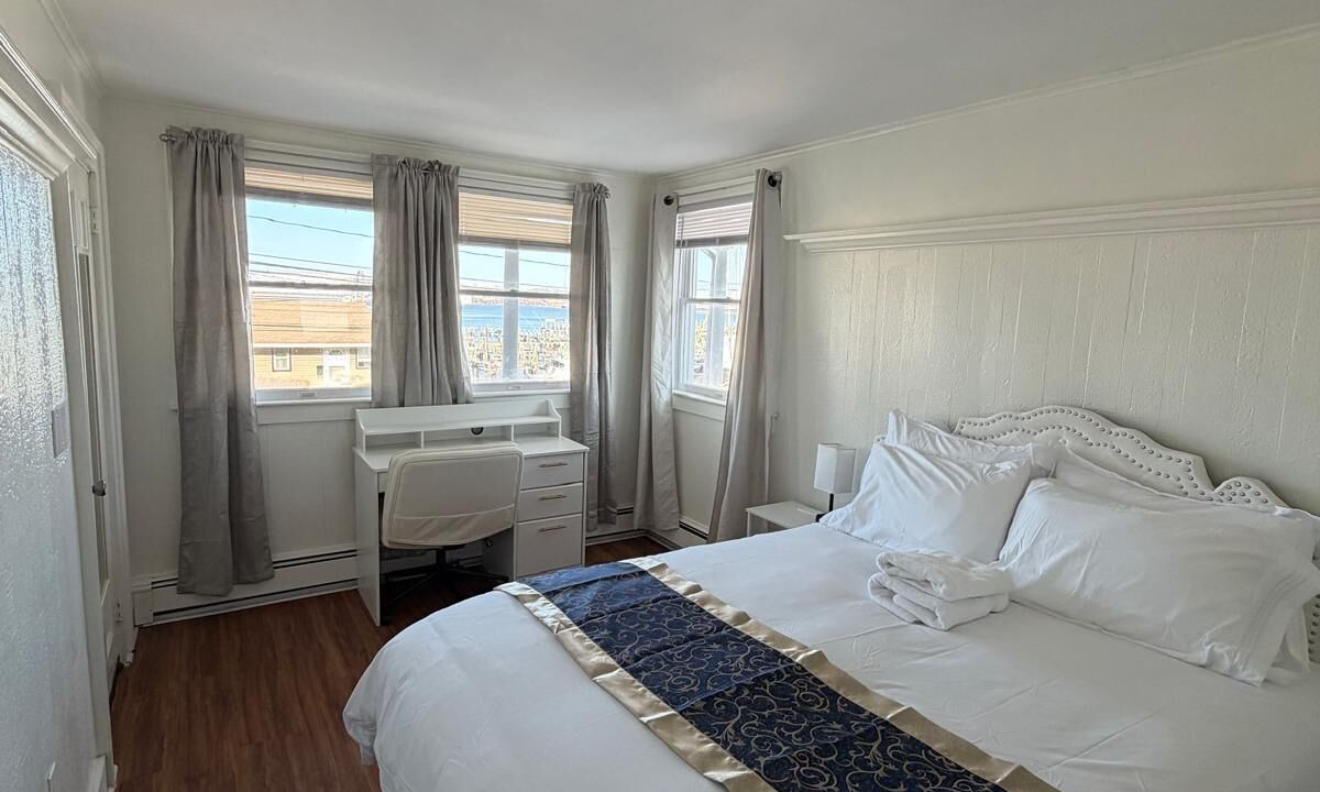 Photo of Bedroom in New London