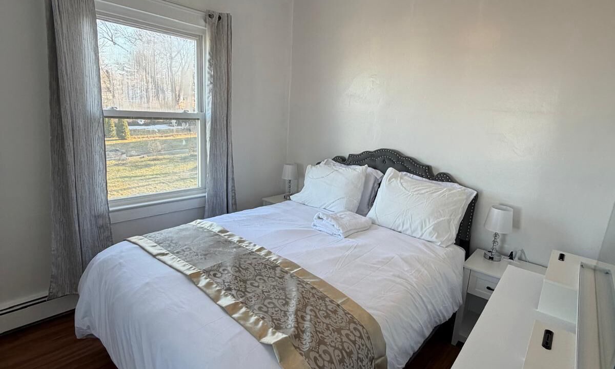 Photo of Bedroom in New London