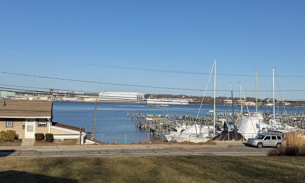 Photo of Others in New London
