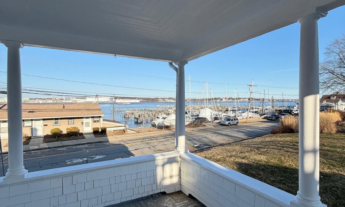 Photo of Patio Balcony in New London