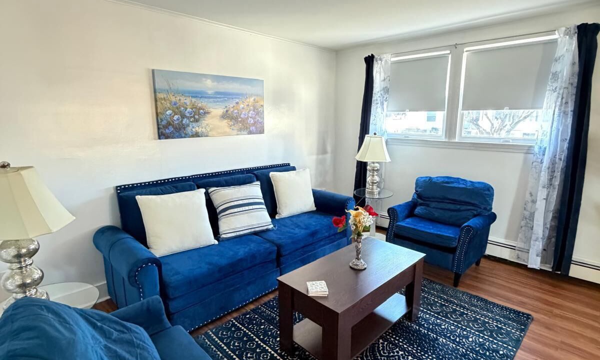 Photo of Livingroom in New London