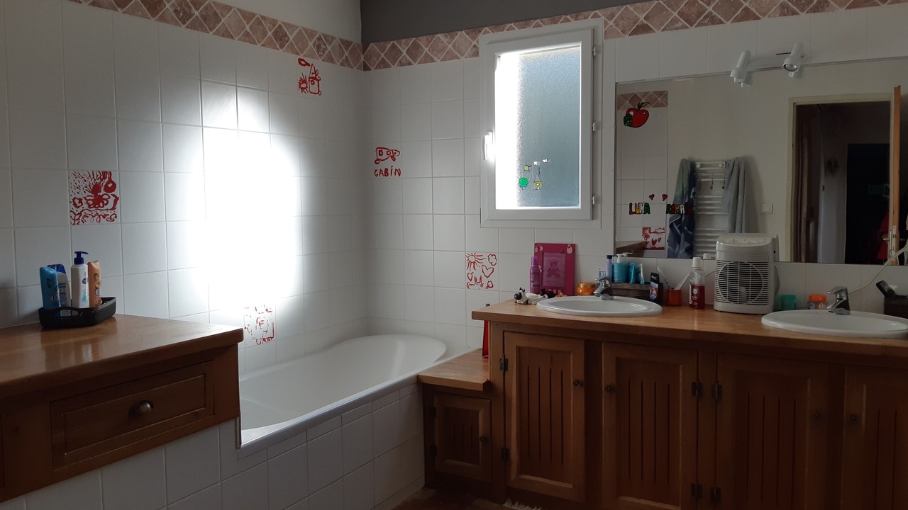 Photo of Bathroom in Mondragon