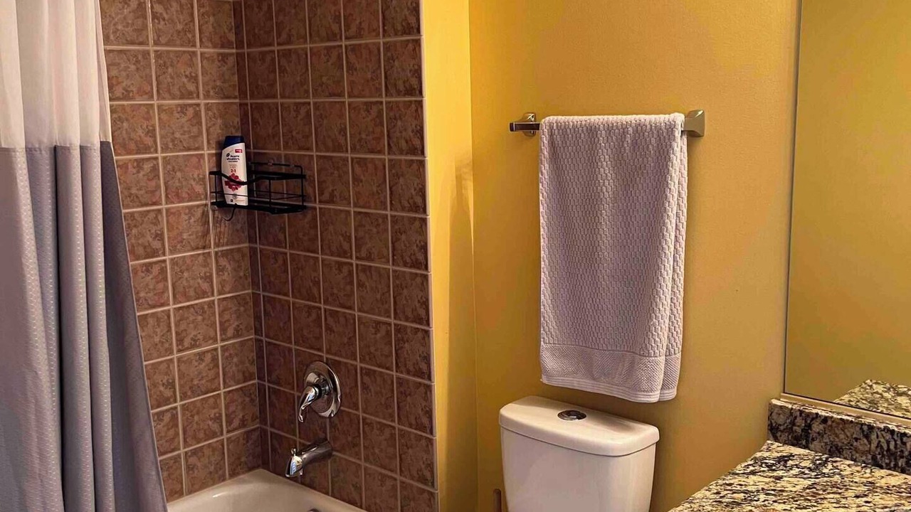 Photo of Bathroom in Elgin
