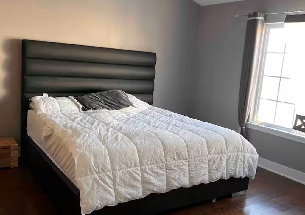 Photo of Bedroom in Elgin