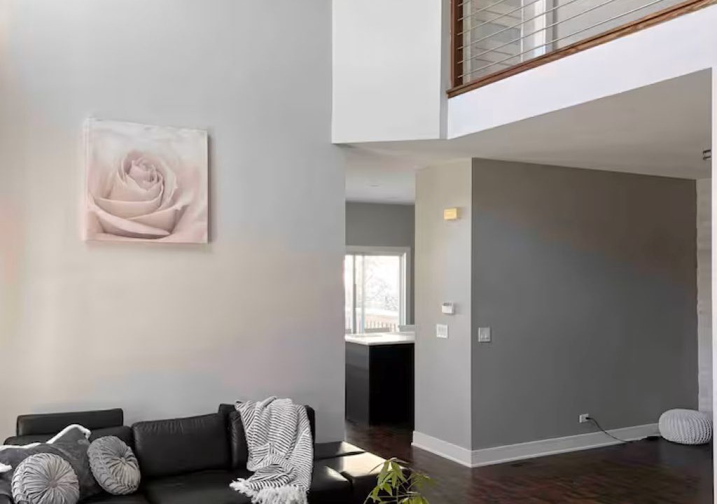 Photo of Livingroom in Elgin