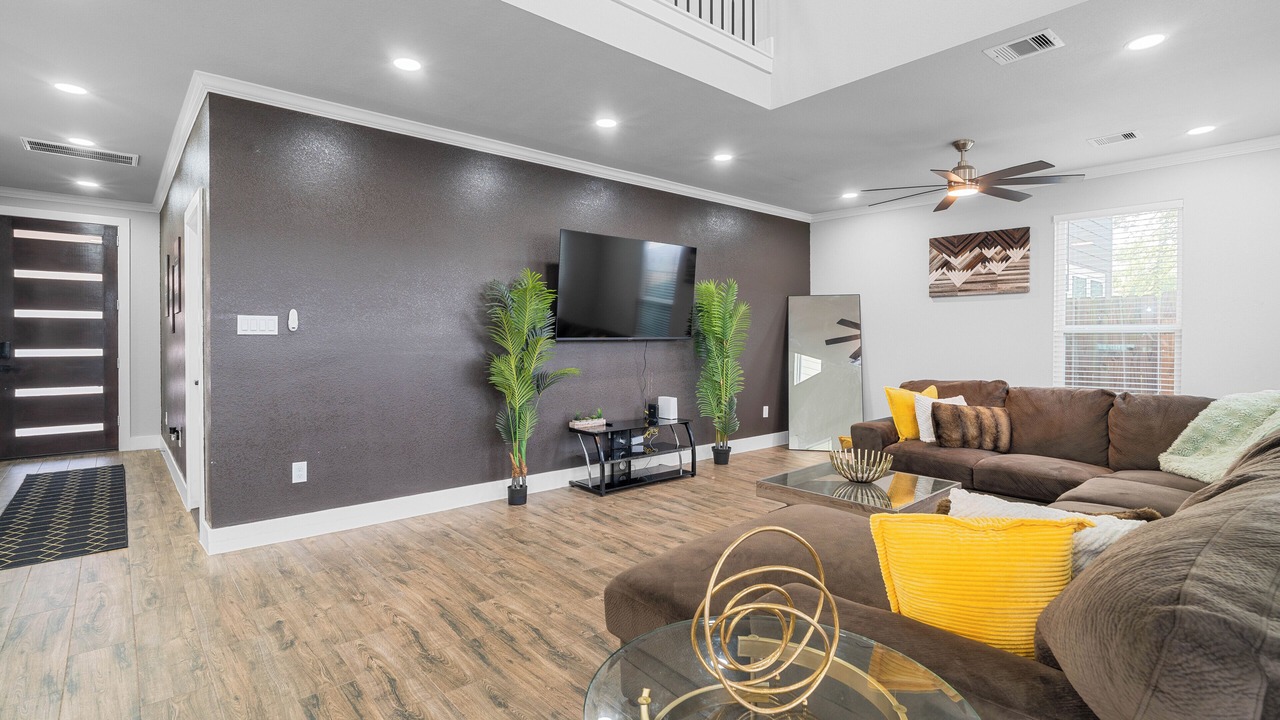 Photo of Livingroom in Barker