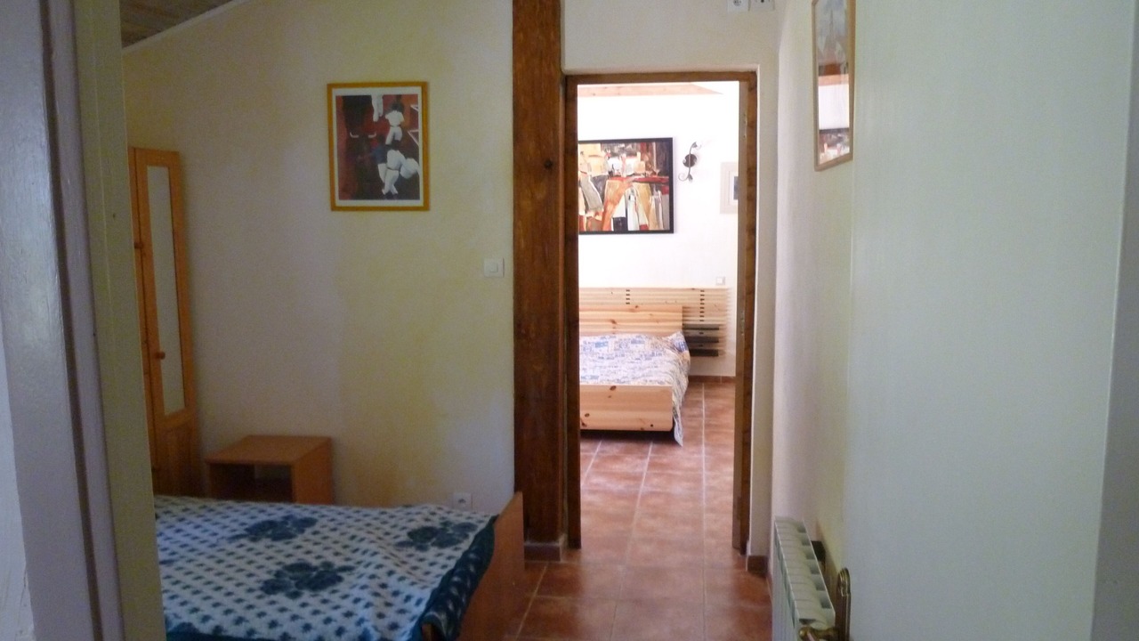 Photo of Bedroom in Lesperon