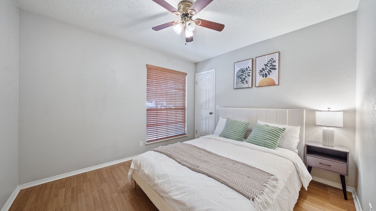 Photo of Bedroom in Cat Hollow
