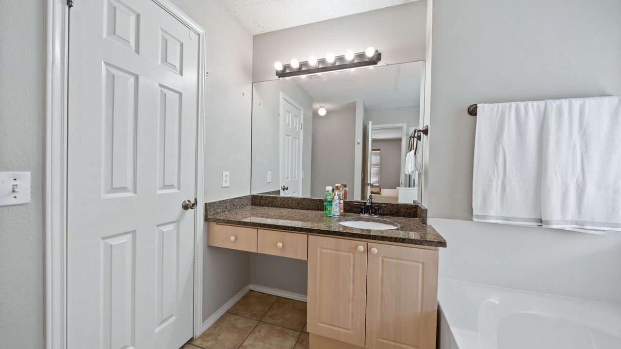 Photo of Bathroom in Cat Hollow