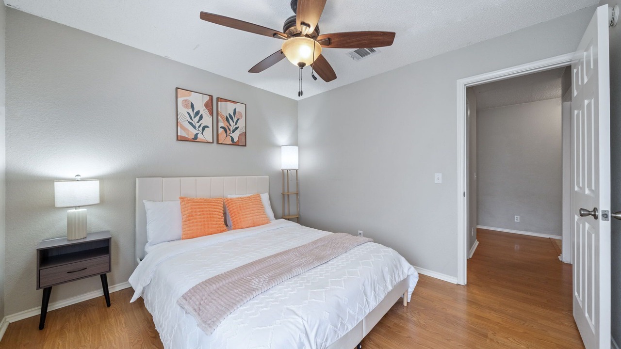 Photo of Bedroom in Cat Hollow