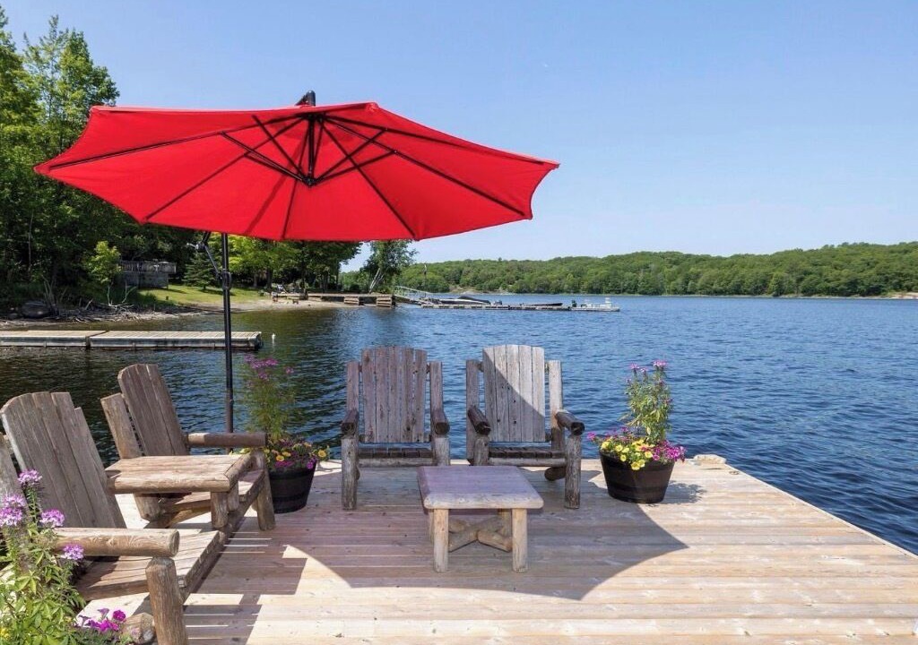 Photo of Patio Balcony in The Archipelago
